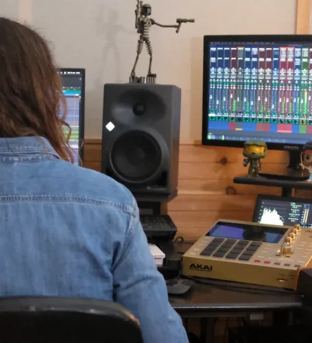 Monitores Neumann KH120 en GuitarRec studio